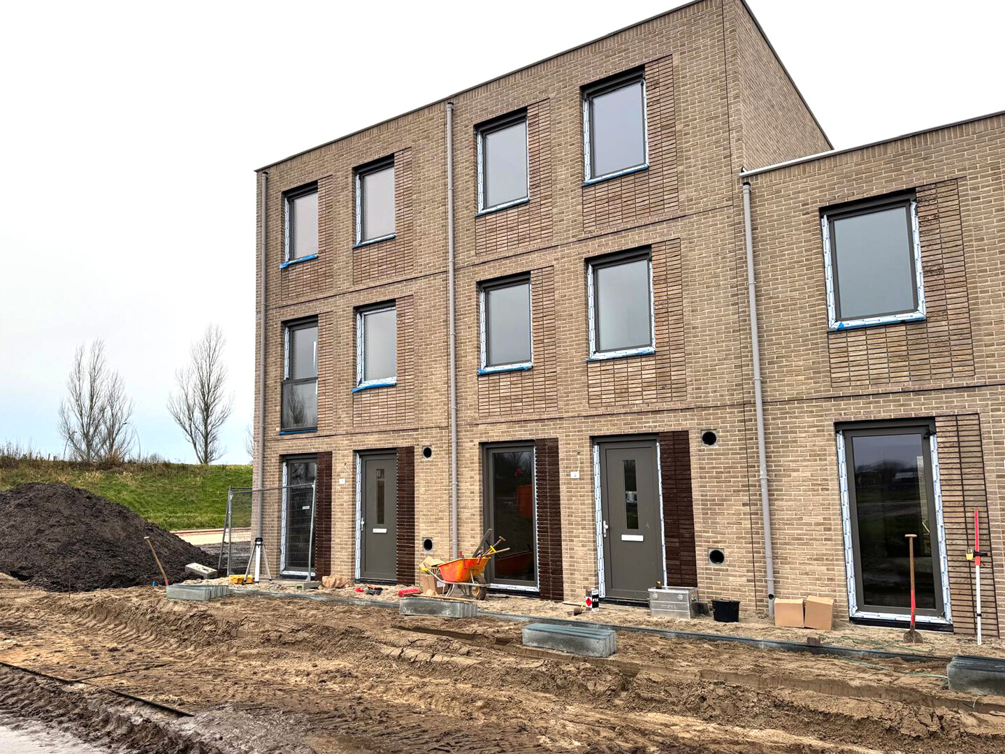 Bouwproject inkleuren gevelgoeroe voor