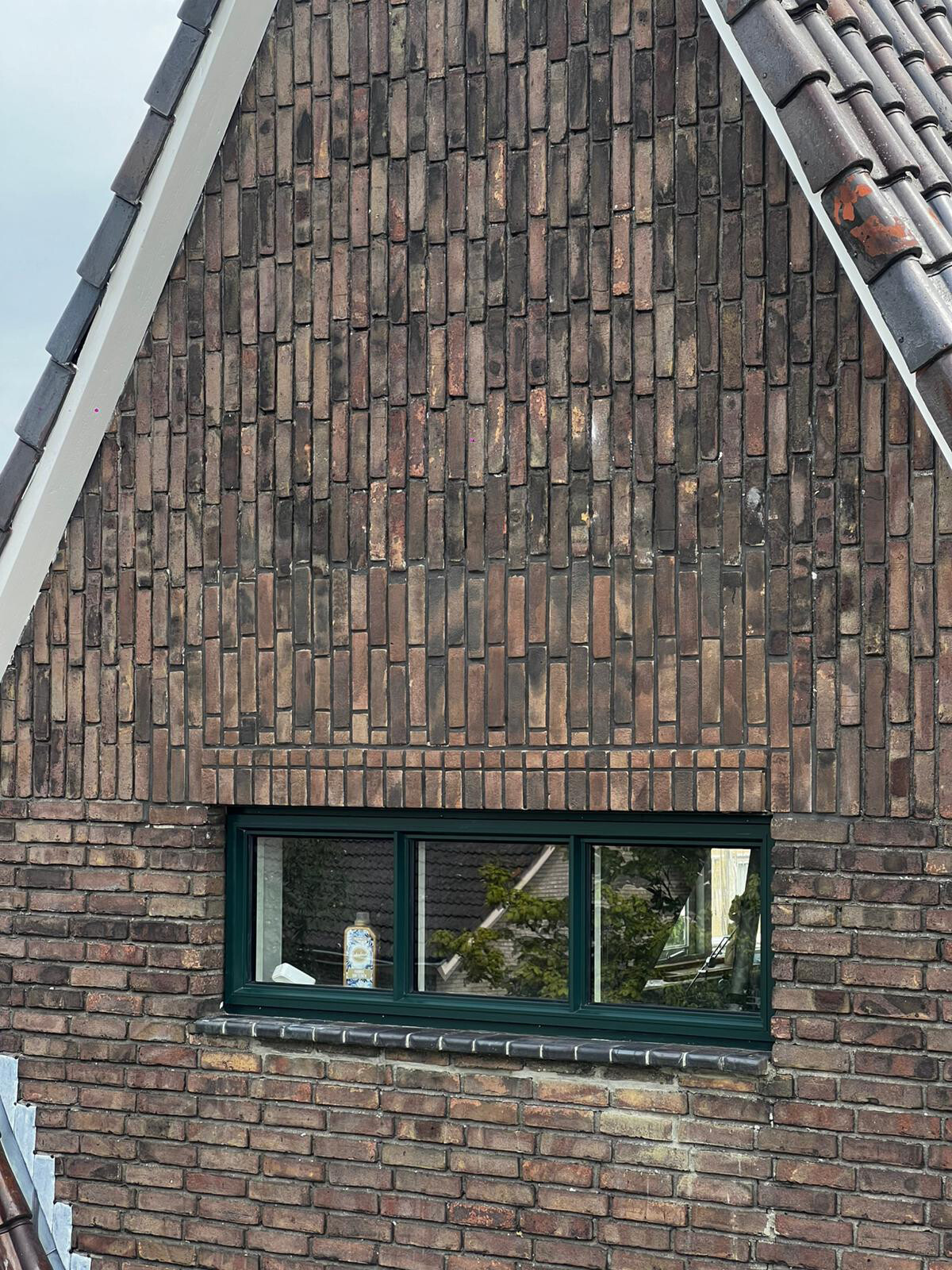 Inkleuren na gevelgoeroe